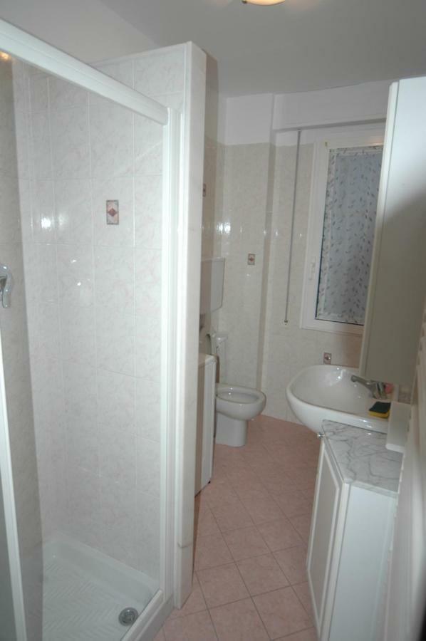Casa Rosa Appartement Rimini Buitenkant foto